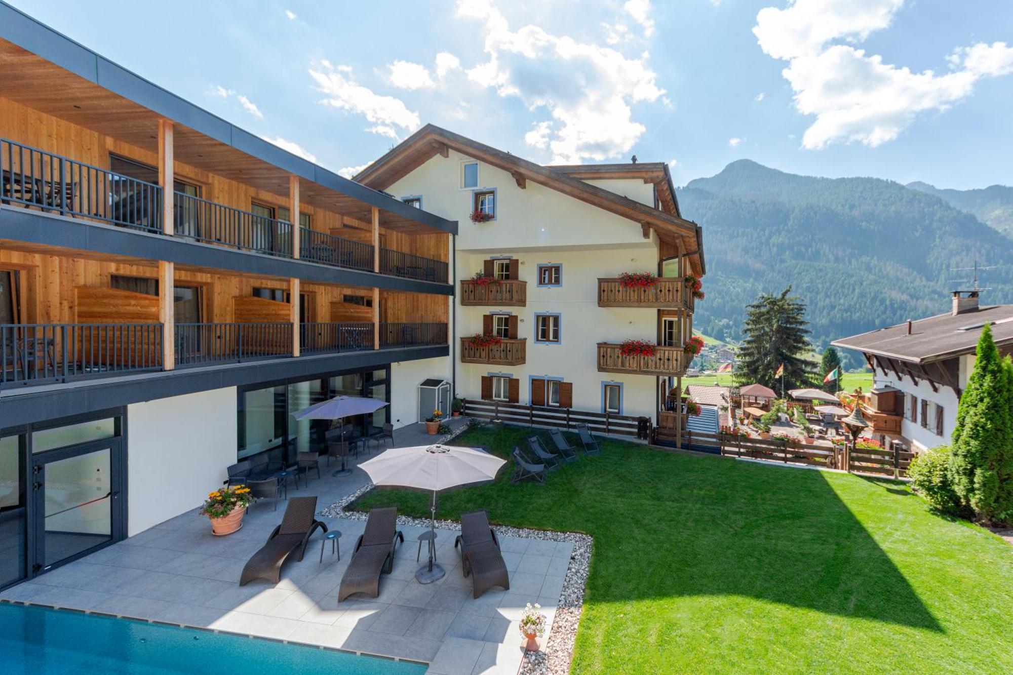 Monza Dolomites Hotel Moena Luaran gambar